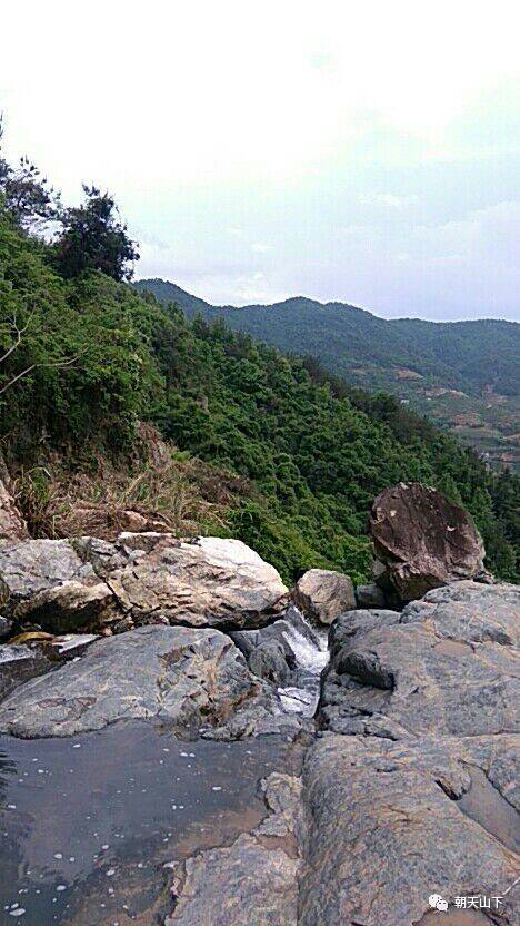 眉山鄉(xiāng)外寨"幽谷飛瀑"旅游開發(fā)策劃書